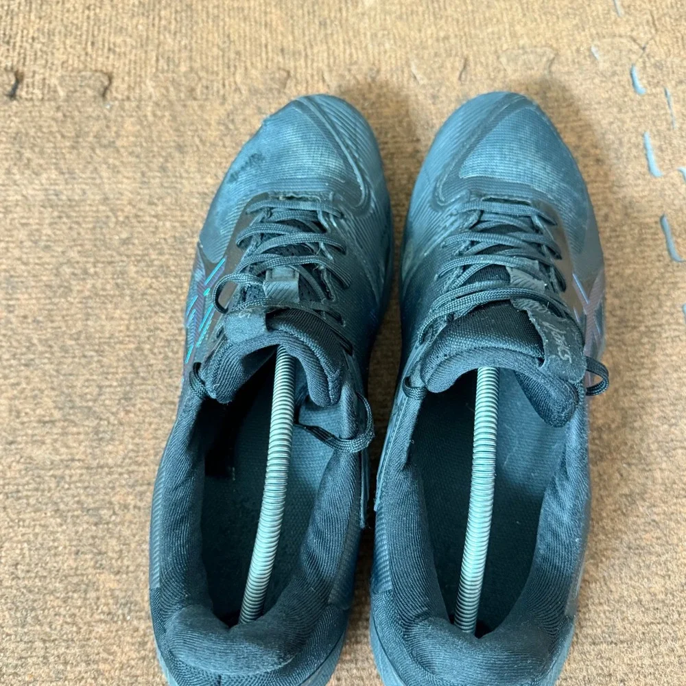 Asics solution speed